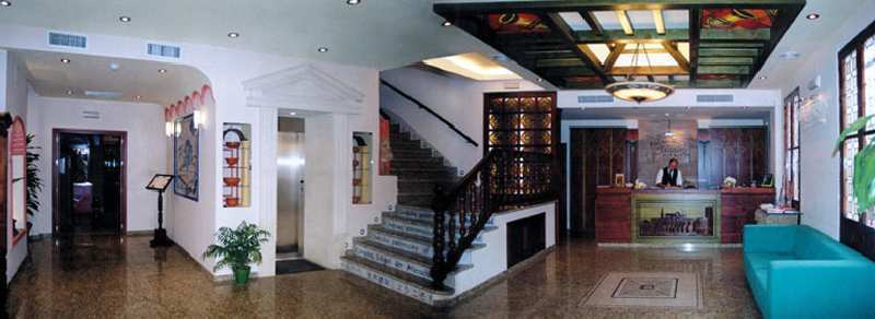 Hostal El Triunfo Cordoba Exterior photo